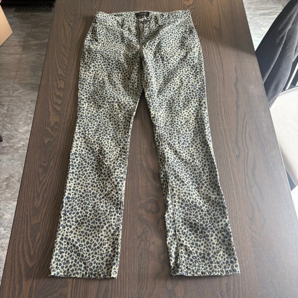 Talbots Signature Jeans Leopard Print sz 6 Straight Leg Gray Black Demin Pants